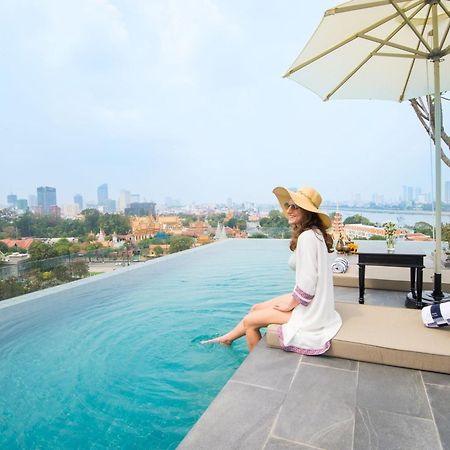 Glow Park Hotel Grand Royal Palace Phnom Penh Exterior photo